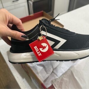 Billy Women's Black Athletic Shoes - 7W